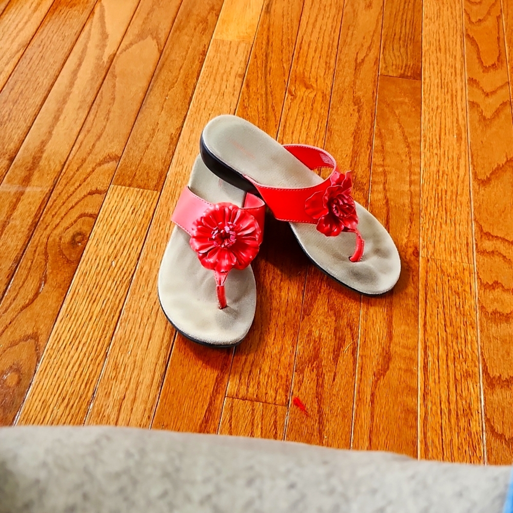 Shoes size 7 1/2 pink and tan